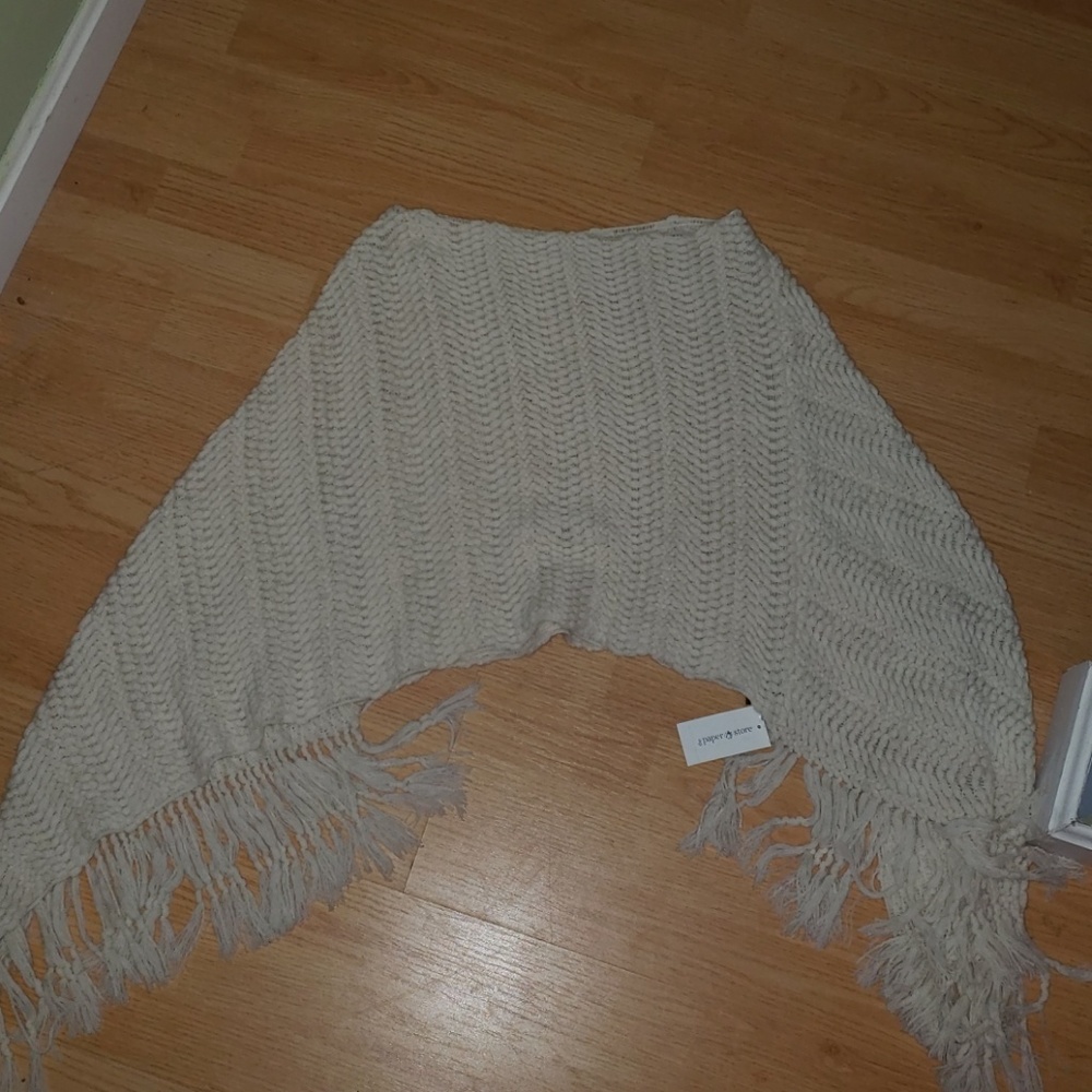 Knit shawl